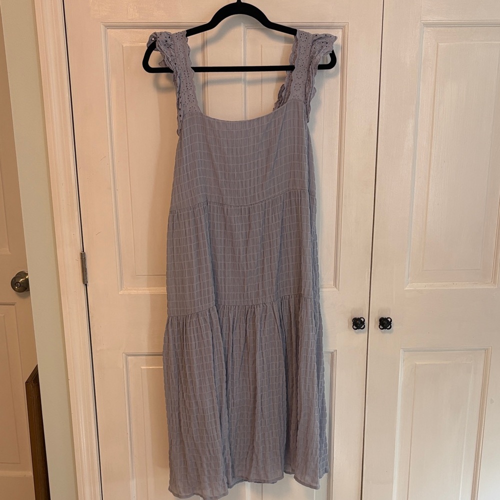 LUSH maxi dress with pockets